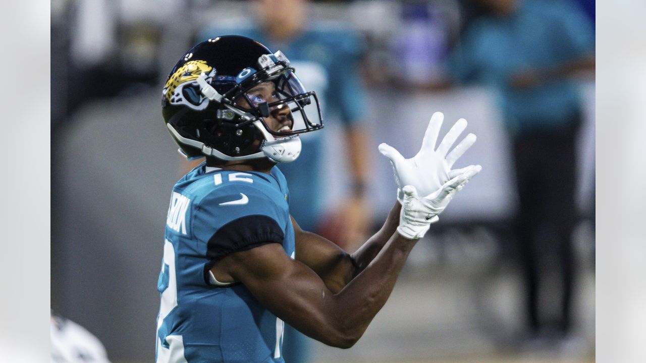 Report: Vikings to sign Dede Westbrook to one-year deal