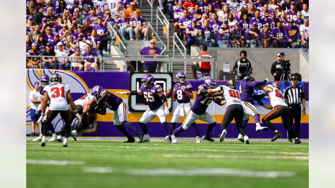 Game 1 photos: MN Vikings vs. Tampa Bay Buccaneers – Twin Cities