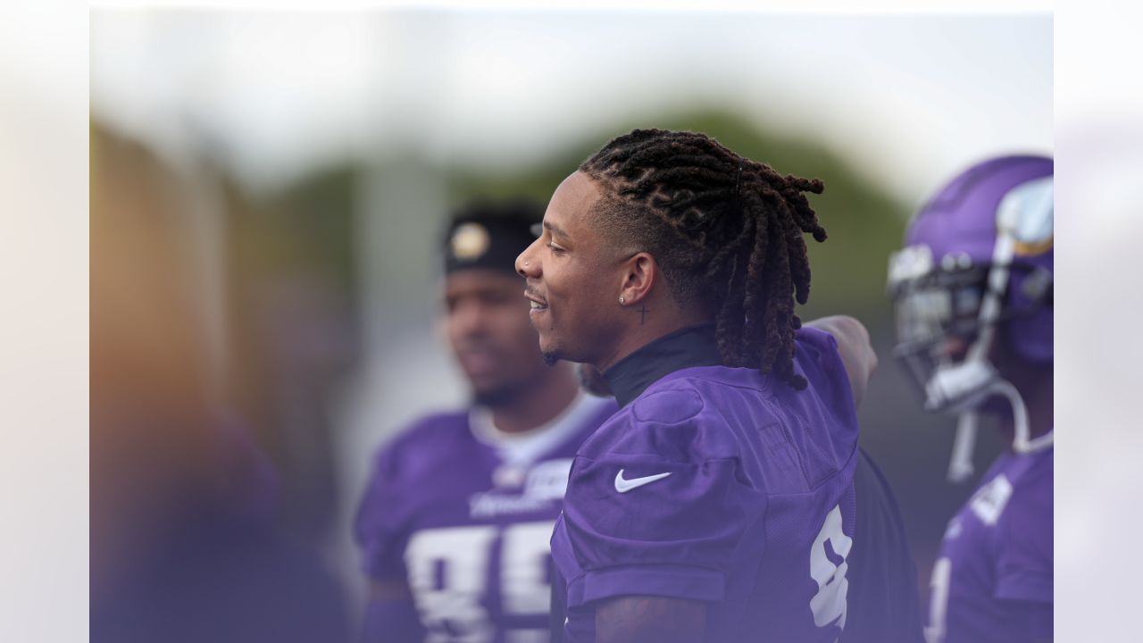 Vikings' Kevin O'Connell Addresses Kareem Hunt's Fit