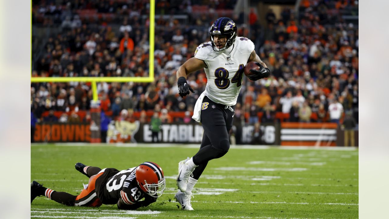 Can Josh Oliver help return the Ravens offense to it's 2019 effiency