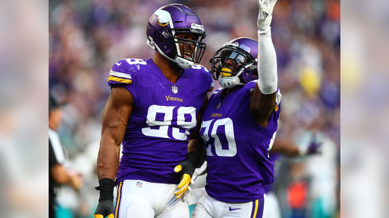 Vikings Down Dolphins 41-17