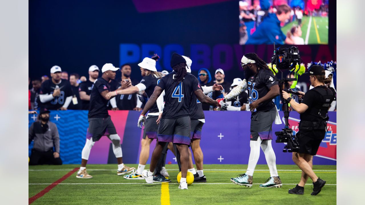 Justin Jefferson makes one-handed catch to win dodgeball