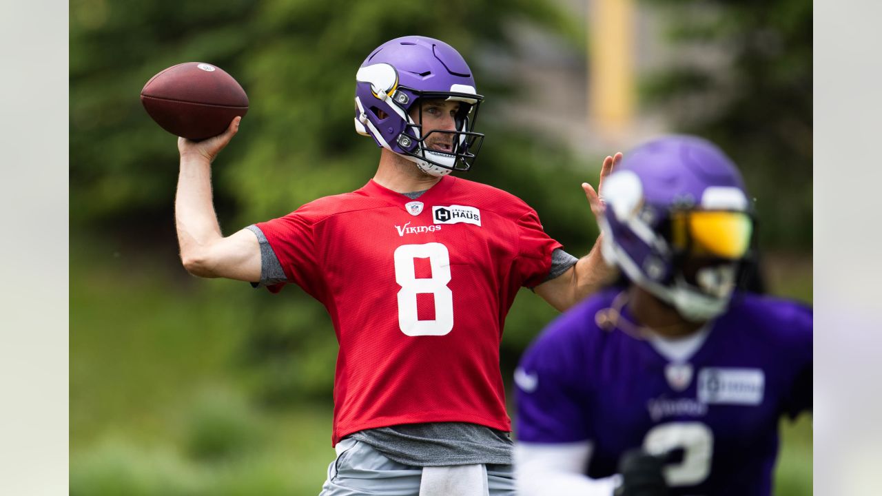 Vikings-Saints PFF grades: Struggles for Kirk Cousins under pressure -  Sports Illustrated Minnesota Sports, News, Analysis, and More