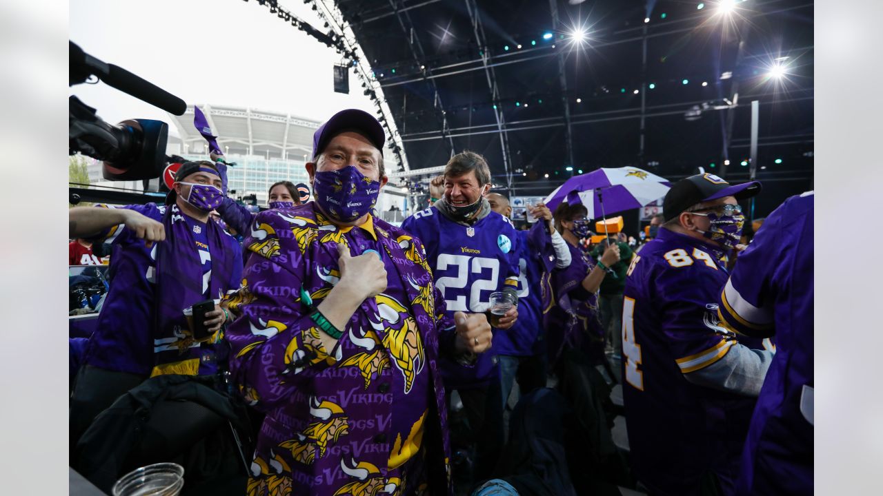 2021 NFL draft: Minnesota Vikings land Virginia Tech OT Christian Darrisaw  - Gobbler Country