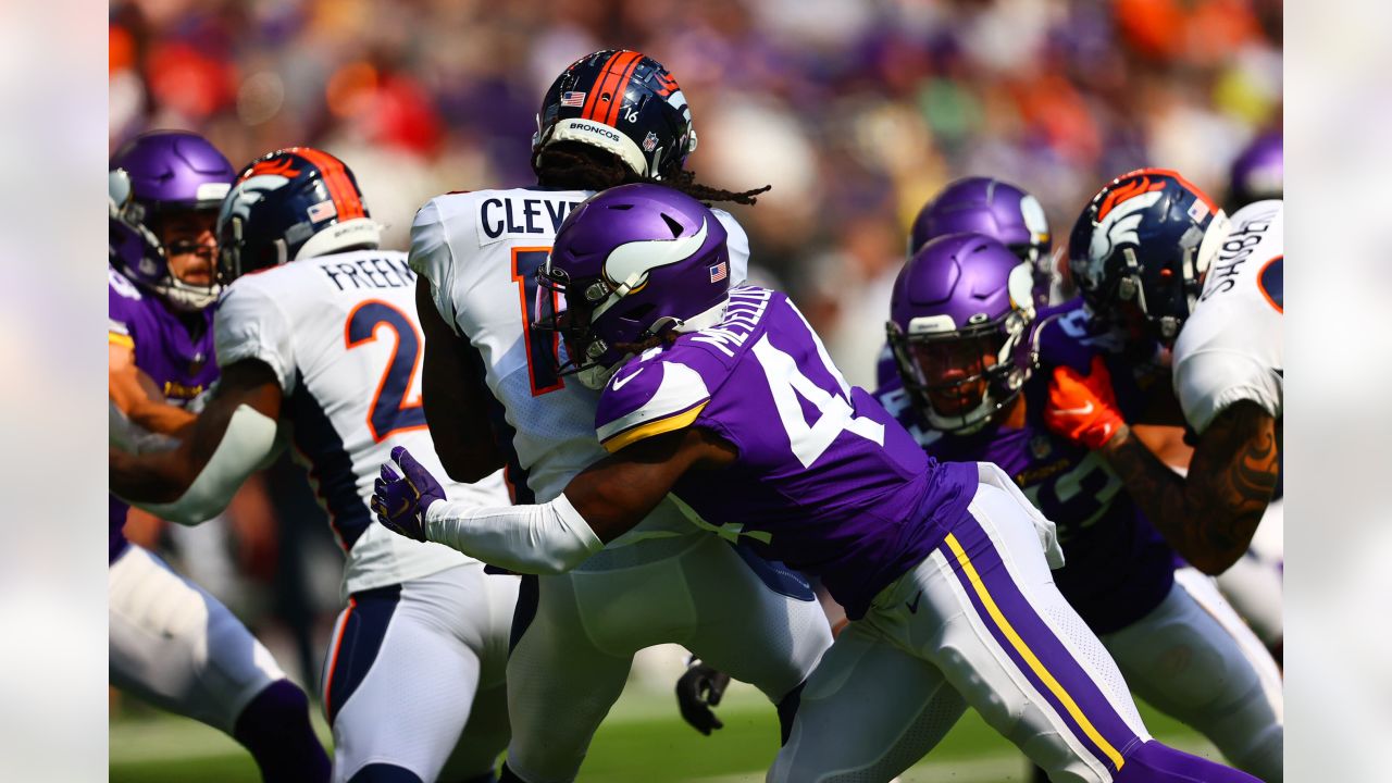 Game Action Photos: Vikings vs. Broncos