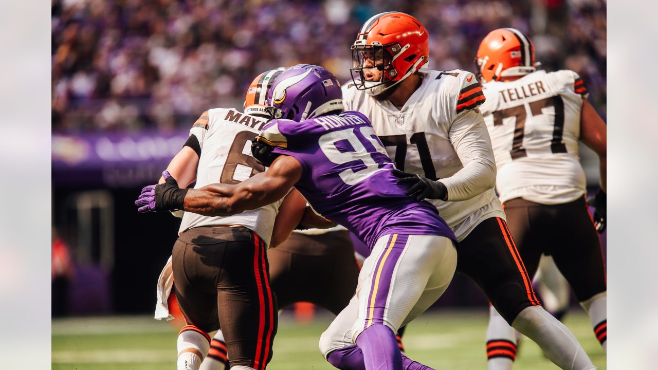 Cleveland Browns: Should Danielle Hunter be a trade target?