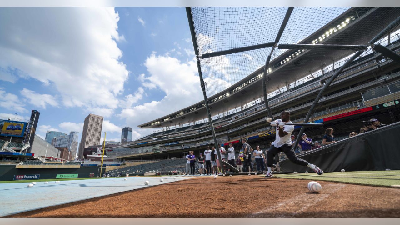 SKOL Night at Target Field - Minnesota Parent