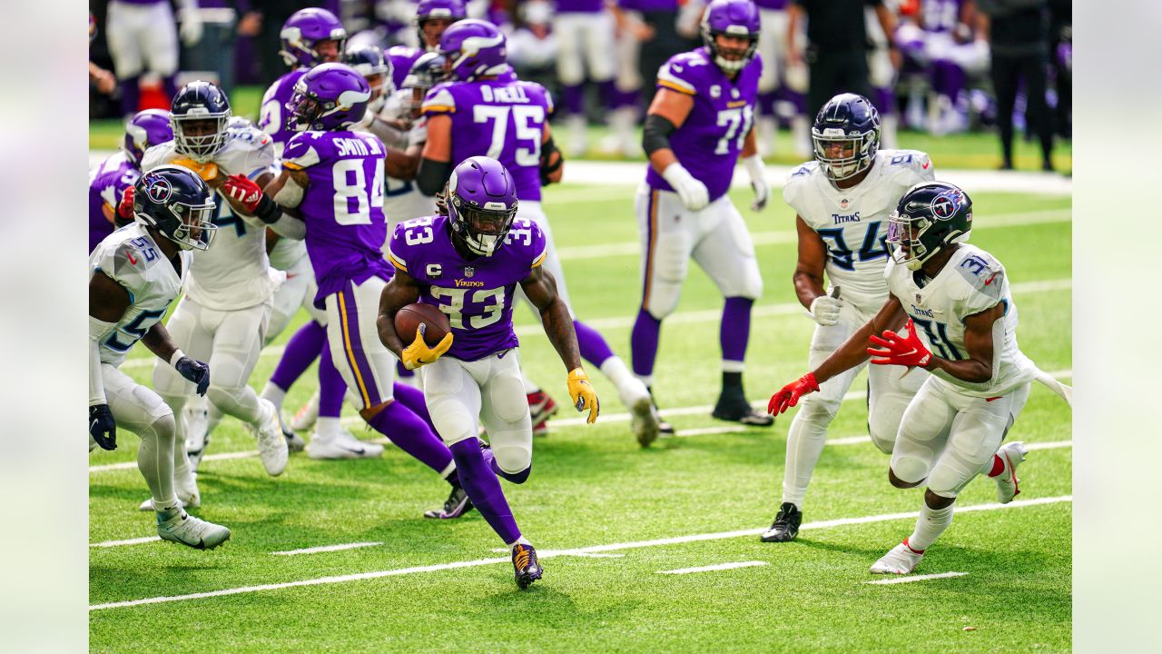 Game Photos: Vikings-Titans