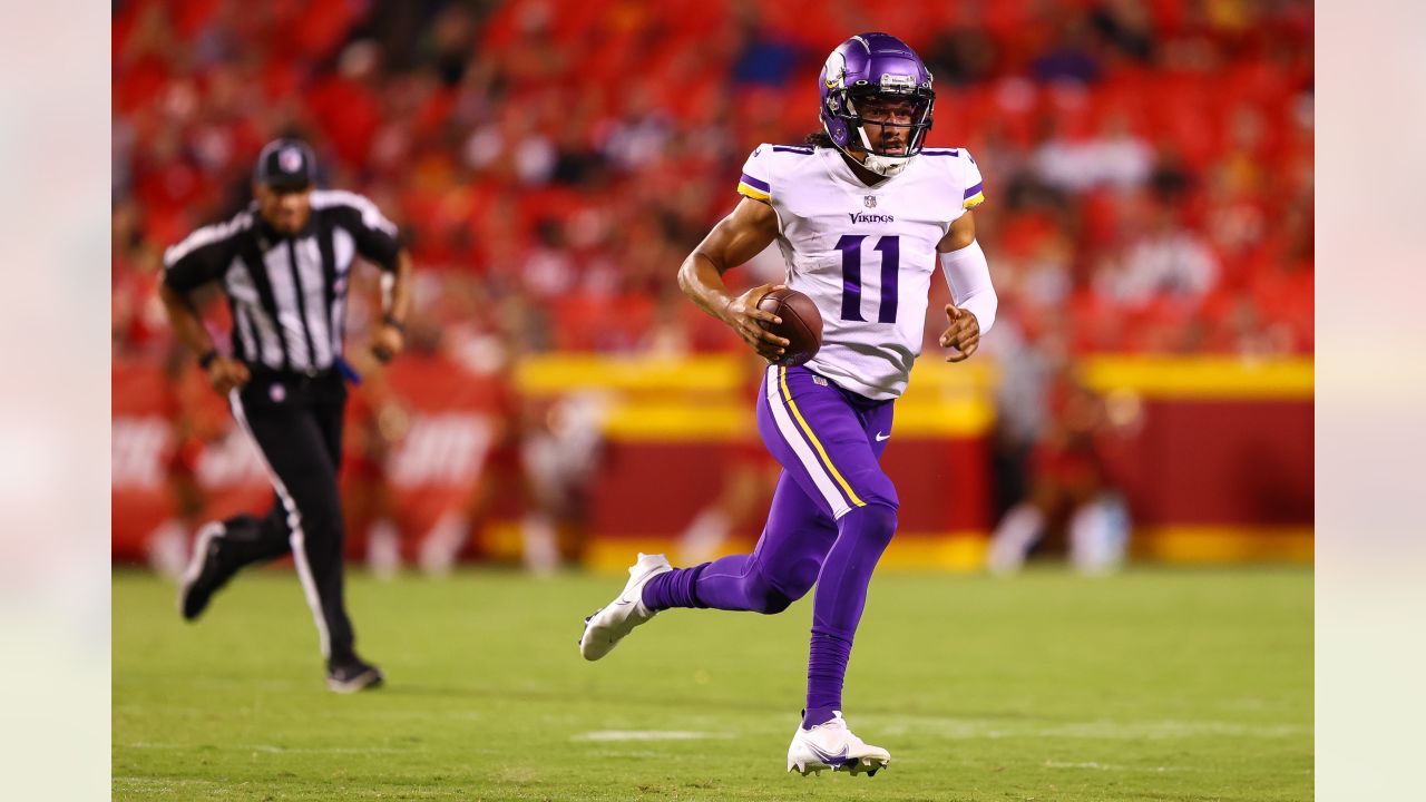 Vikings cut quarterbacks Kellen Mond, Sean Mannion - Sports Illustrated  Minnesota Sports, News, Analysis, and More