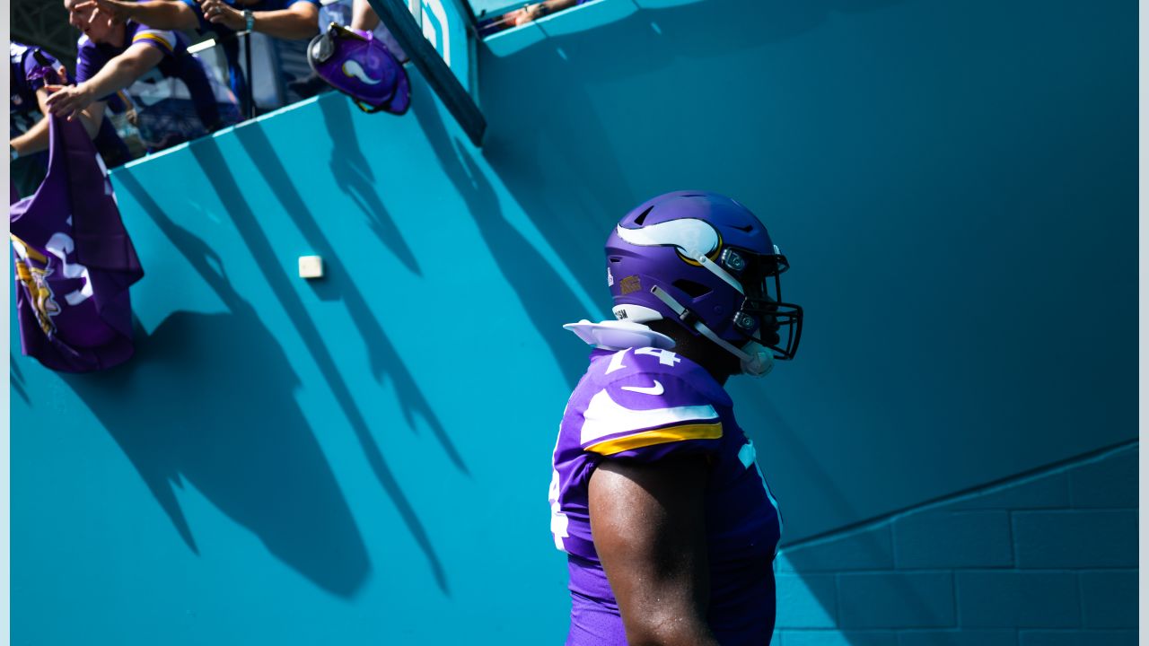 Vikings agree to terms with depth offensive lineman Oli Udoh