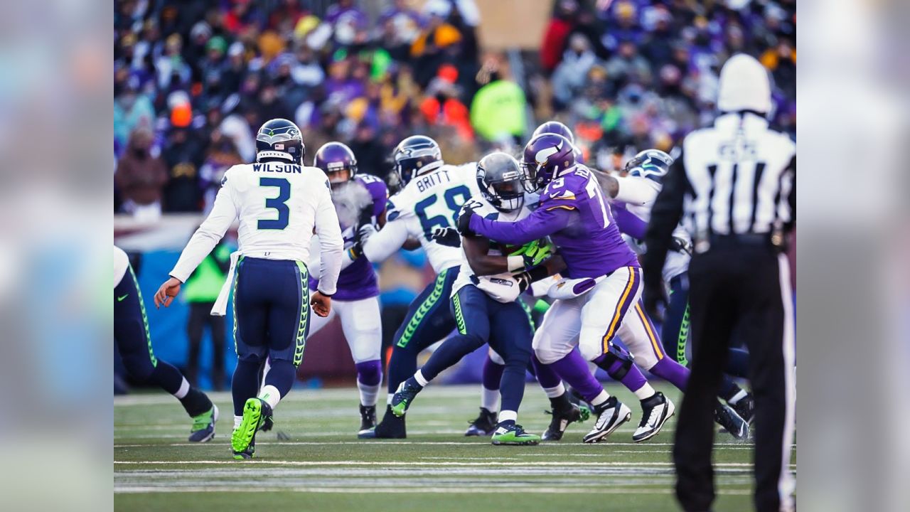 PHOTOS: Seahawks-Vikings Freezing Playoff Game