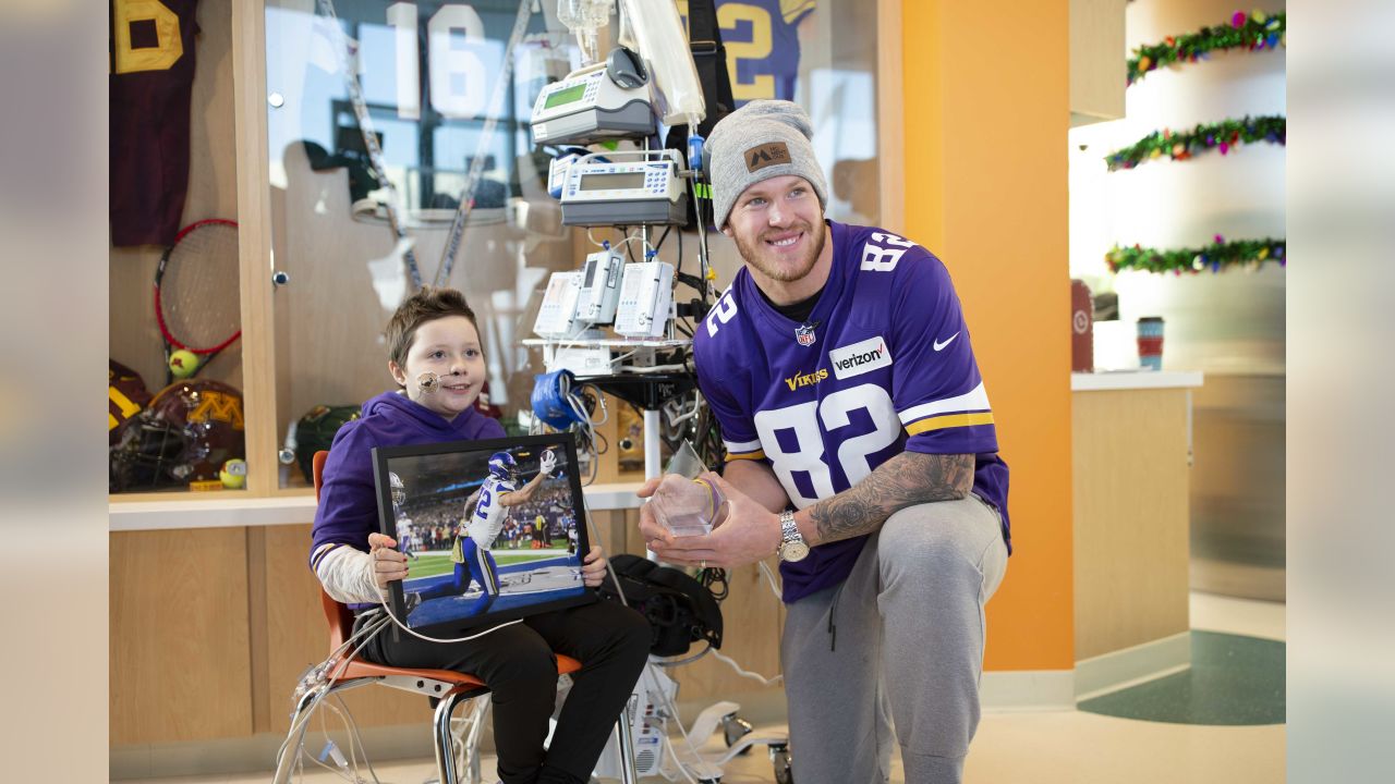 Former Vikings tight end Kyle Rudolph announces retirement North