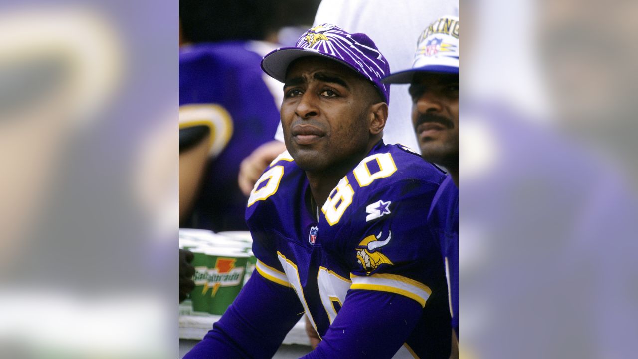 Minnesota Vikings - Cris Carter is officially a member of the Pro Football  Hall of Fame. How do you LIKE that #Vikings fans? Listen to his HOF speech  at