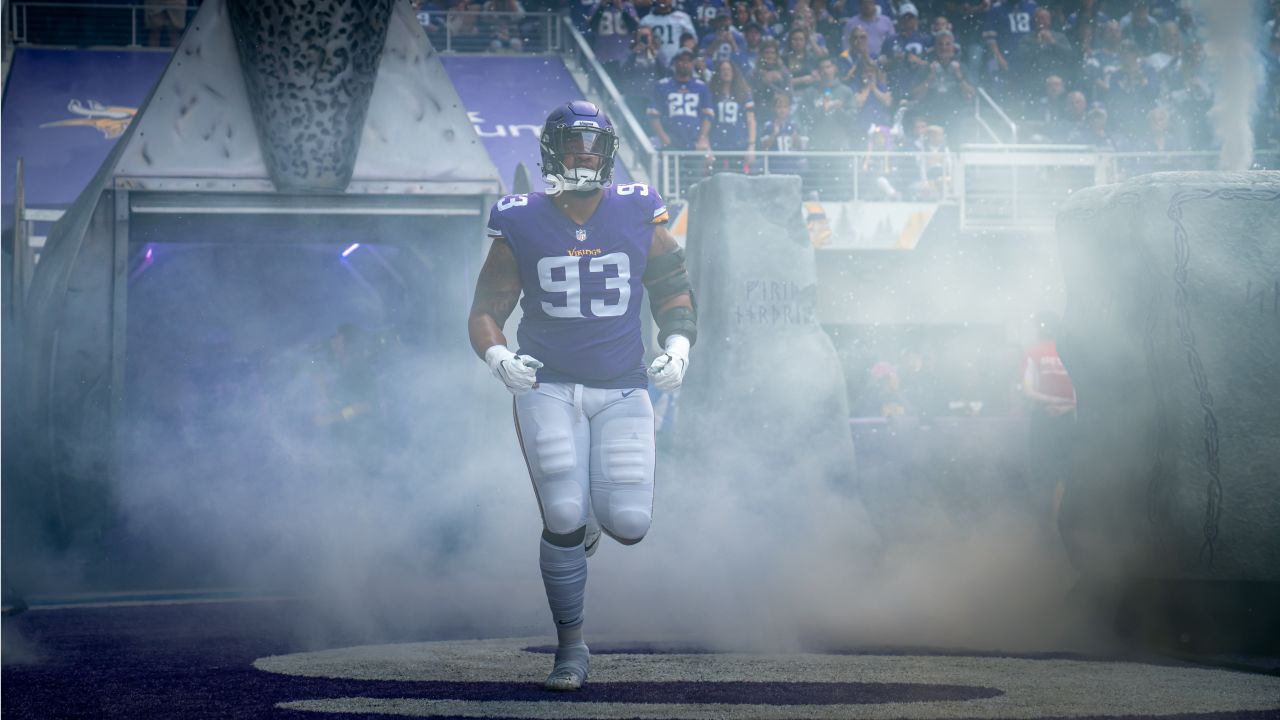 Minnesota Vikings defensive end Jonathan Bullard (93) in action