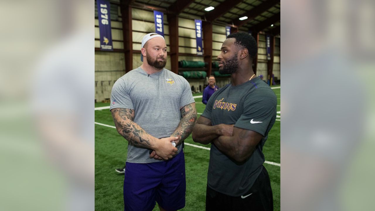 Minnesota Vikings Bring The Mountain From Game of Thrones To