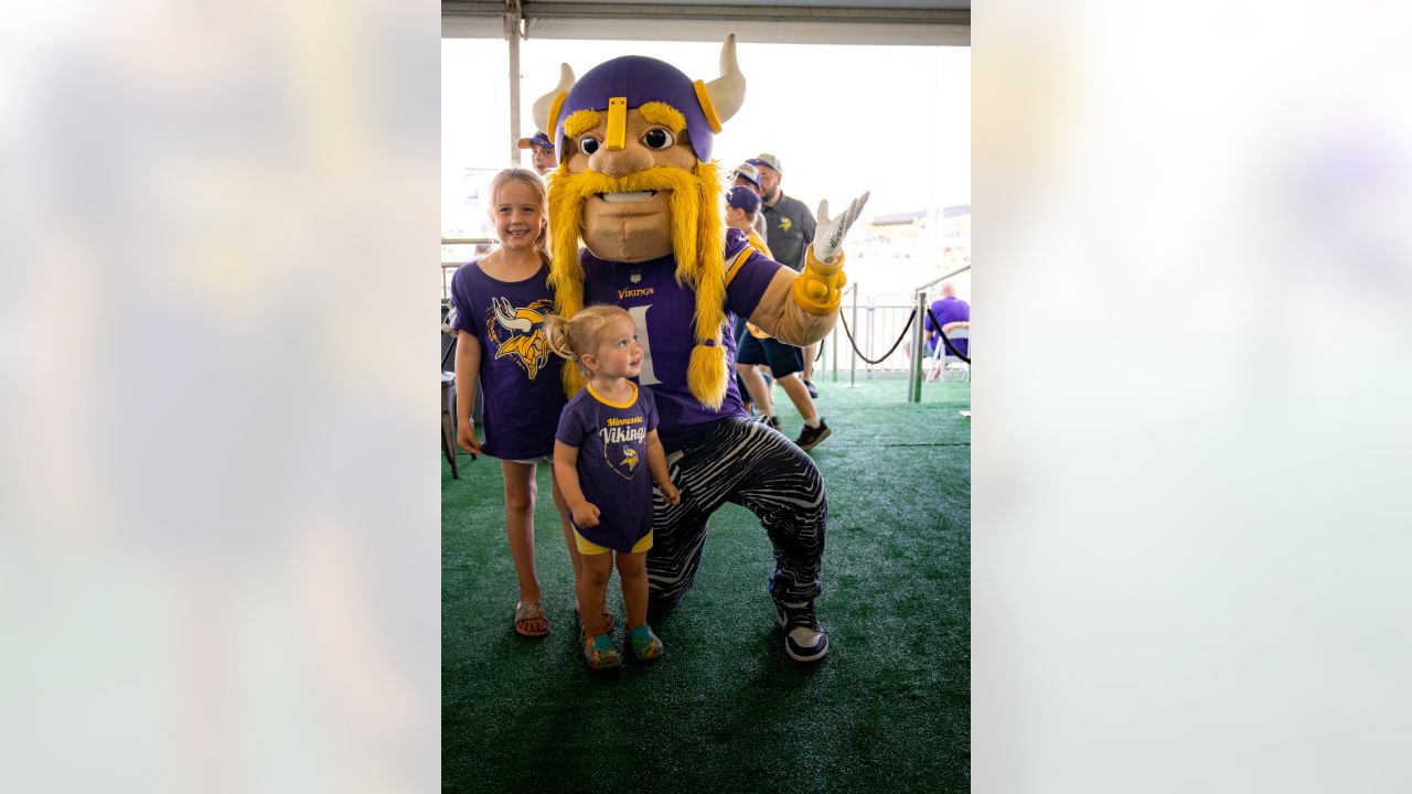 Minnesota Vikings Kids Club Membership - Thrifty Minnesota