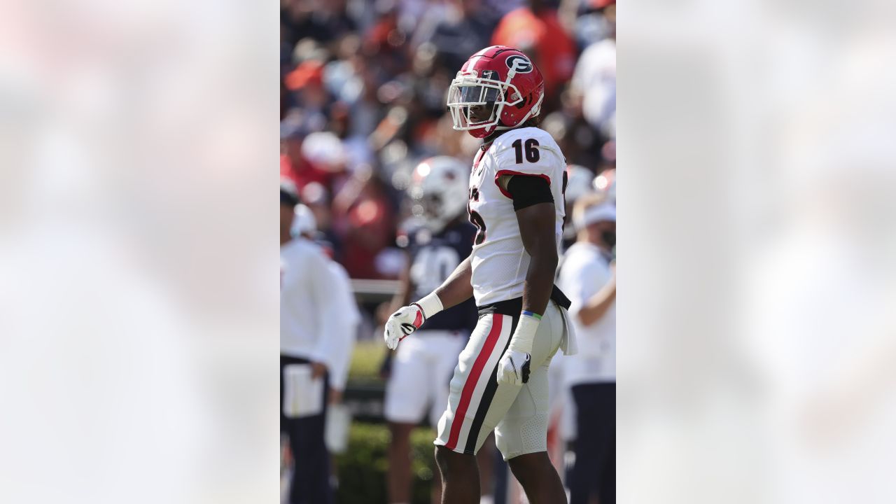 Vikings Select Georgia Safety Lewis Cine With No. 32 Pick in 2022 NFL Draft  - Sports Illustrated Minnesota Vikings News, Analysis and More