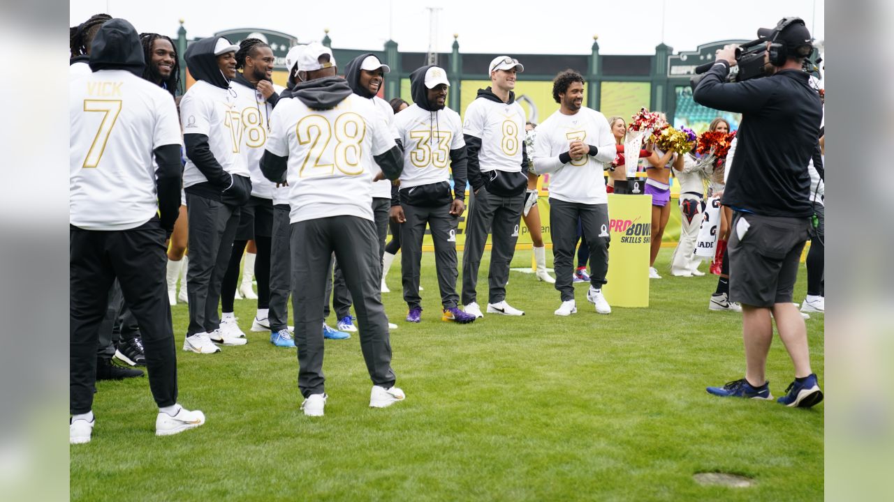 Thread the Needle is BACK at the Pro Bowl Skills showdown, Mac Jones and  Kirk Cousins battle it out in the Thread The Needle competition!  #ProBowlSkills, By NFL