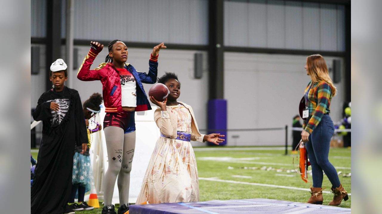 Cousins Holds Surprise Halloween Party For Local Children