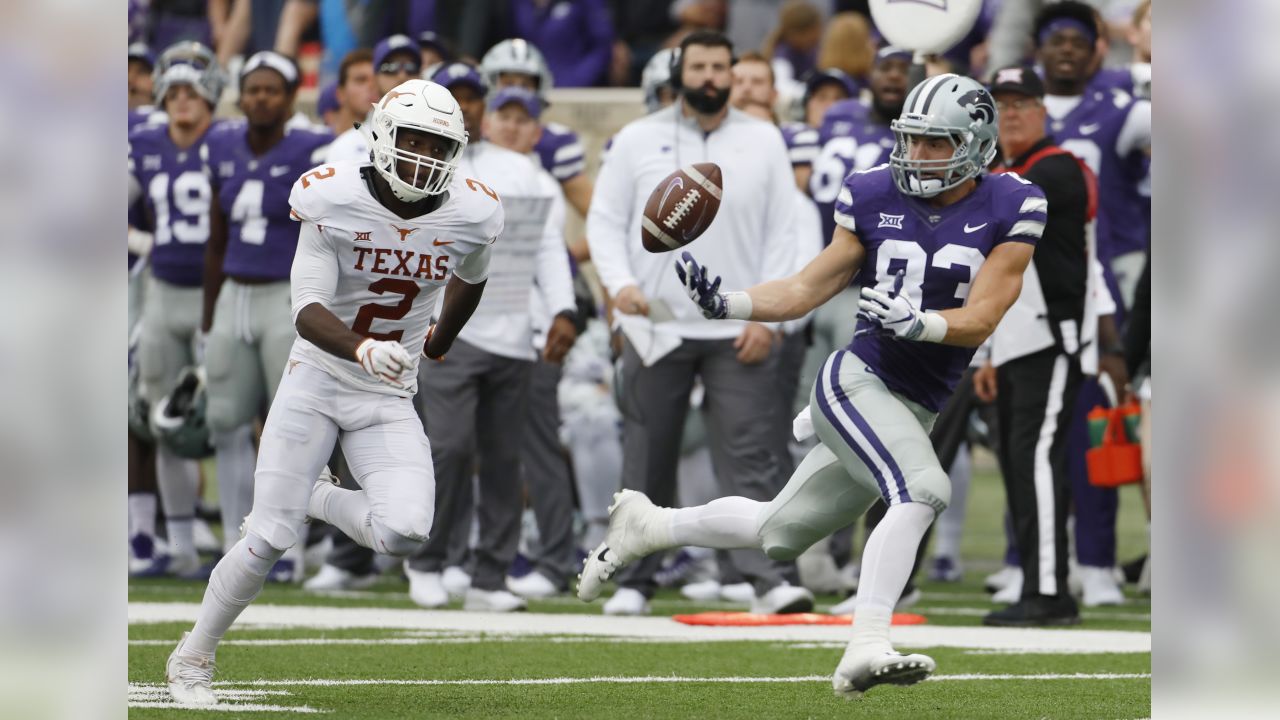 Minnesota Vikings cornerback Kris Boyd warms up before their game against  the San Francisco 49ers during an NFL preseason football game, Saturday, Aug.  20, 2022, in Minneapolis. (AP Photo/Craig Lassig Stock Photo 