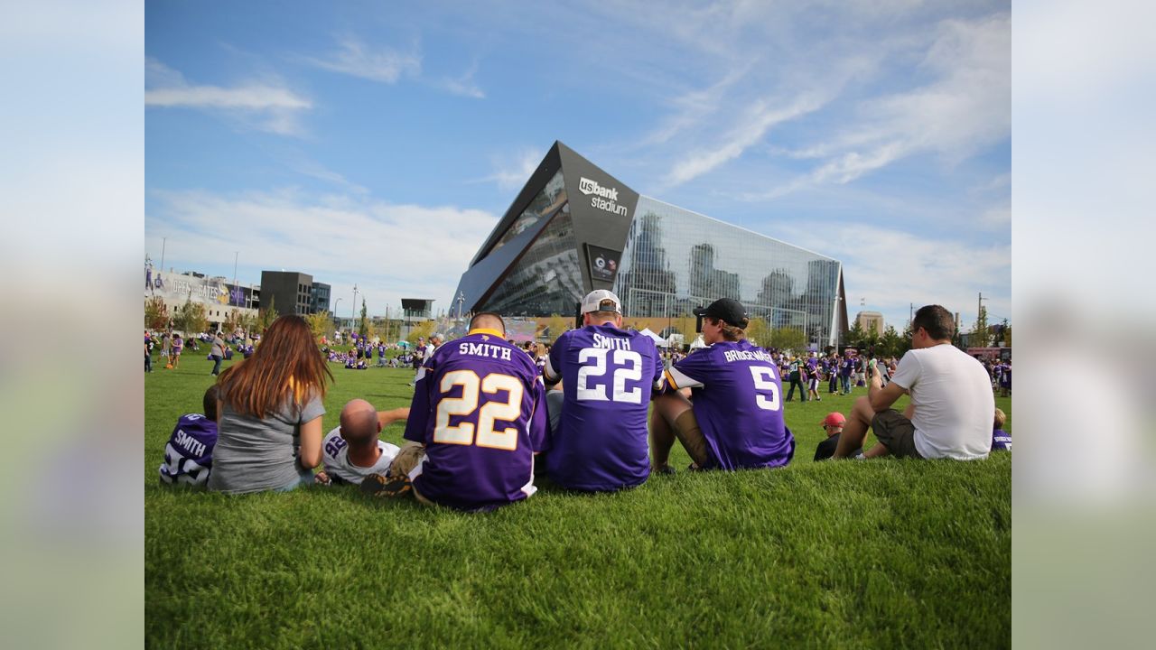 Top 50 Photos of Gameday at U.S. Bank Stadium