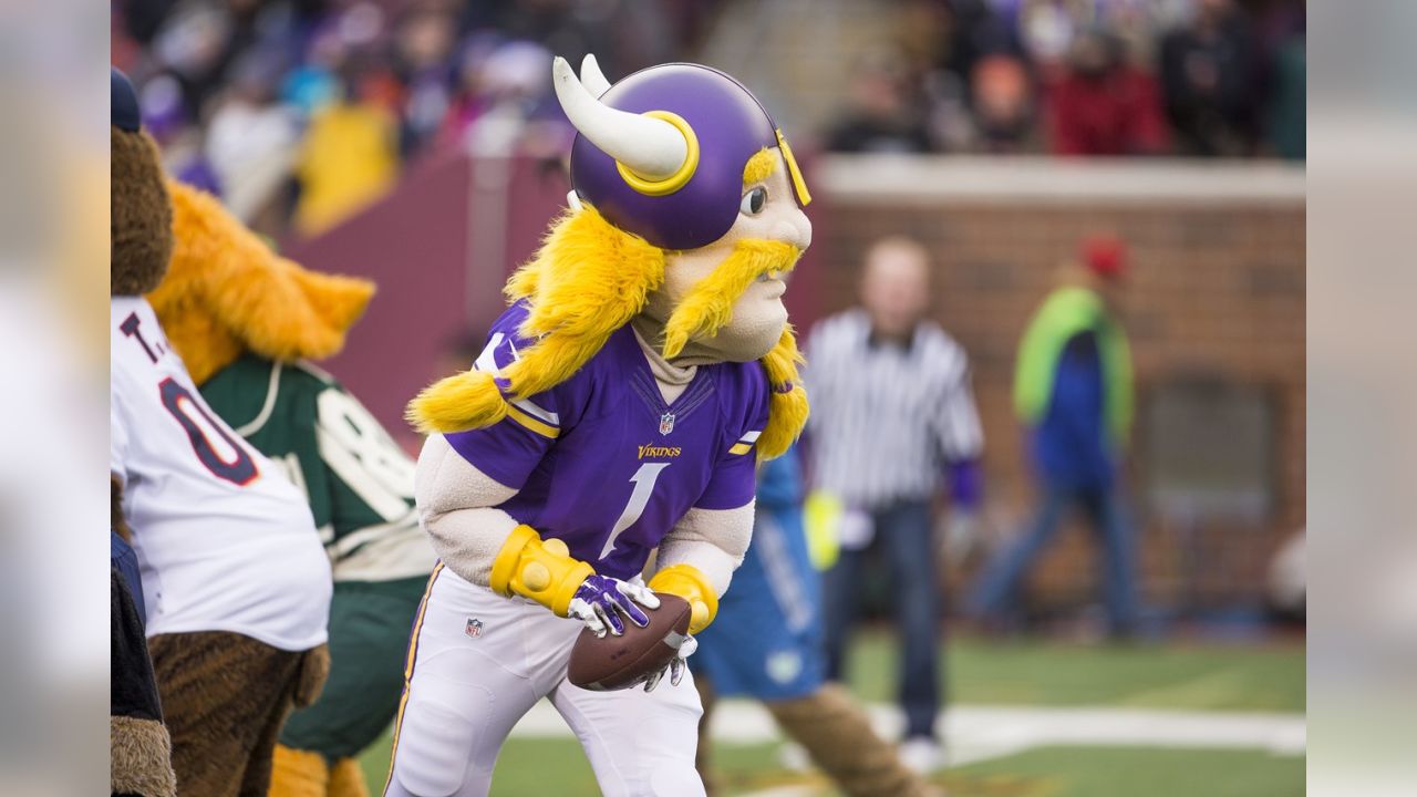 MN Vikings Reveal Exciting MoveGet out the Way Halftime Show