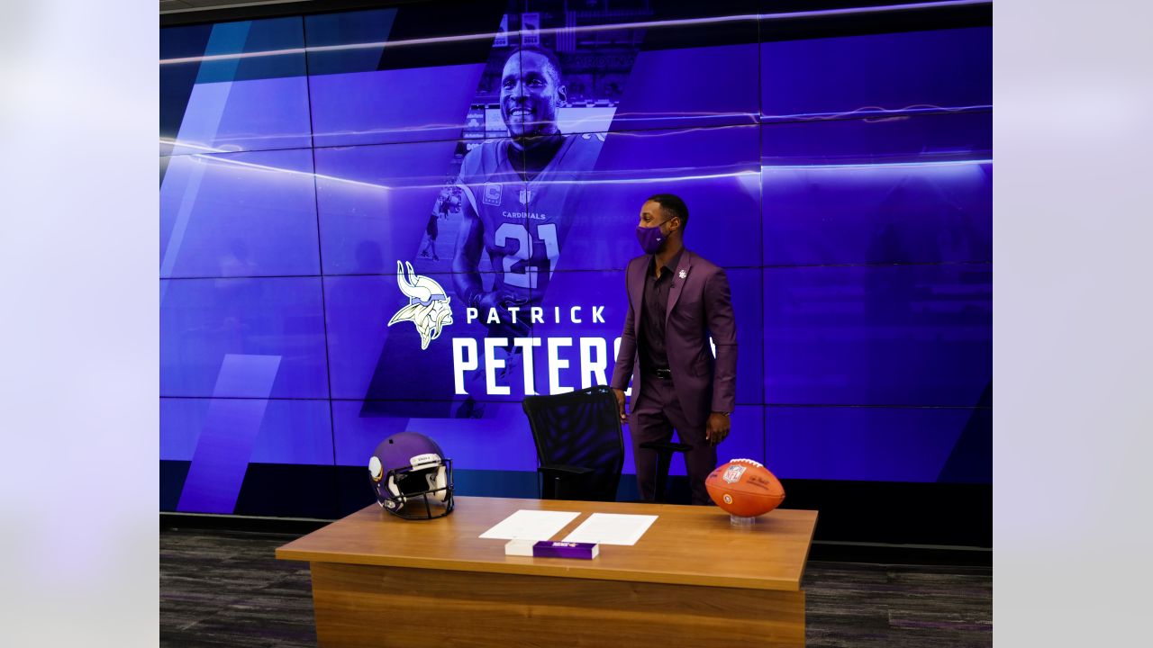 Vikings CB Patrick Peterson switches from No. 21 to No. 7