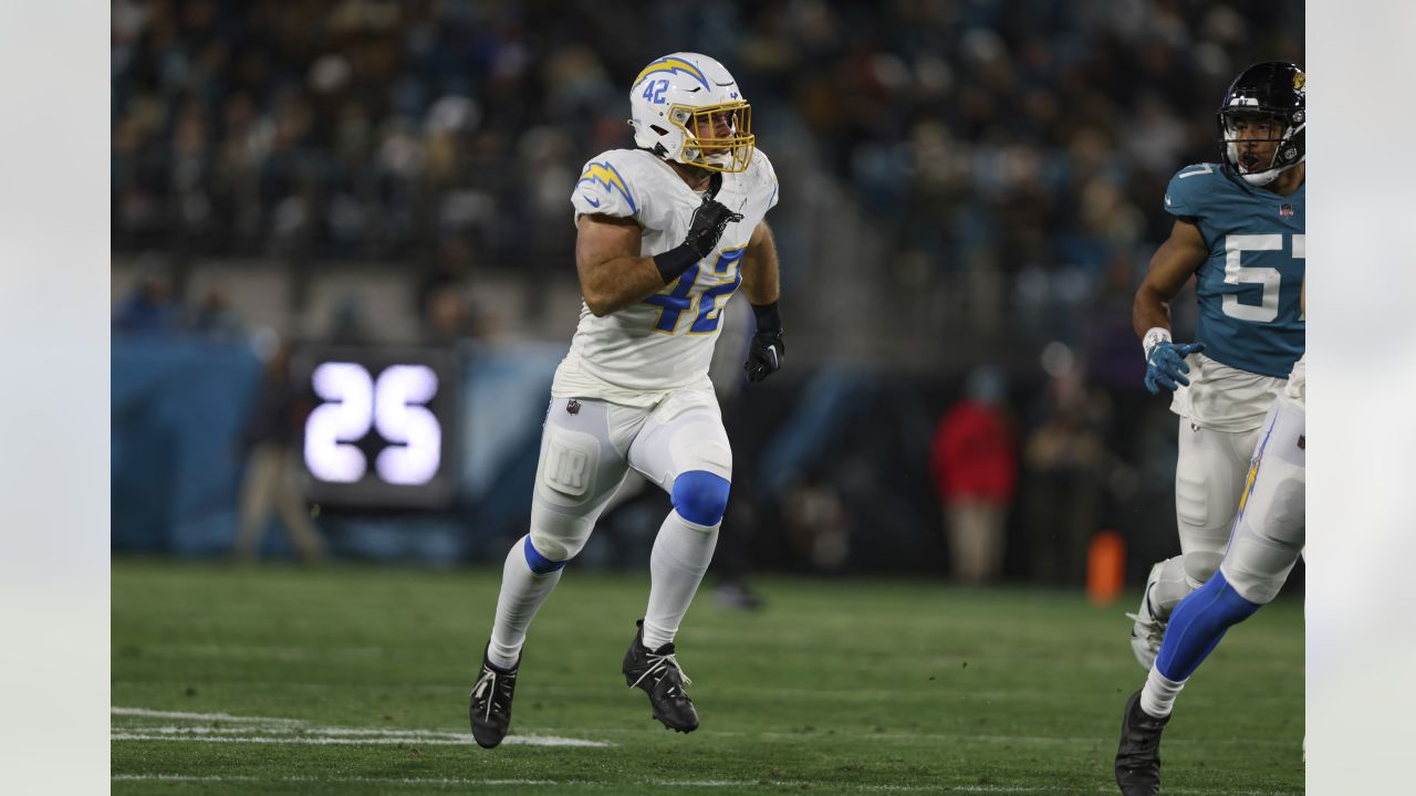Bolts Buzz: Five Things To Know About Chargers Linebacker Troy Reeder