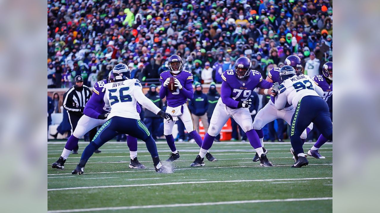 Vikings, Seahawks Battle Through 3rd-Coldest Game in NFL History