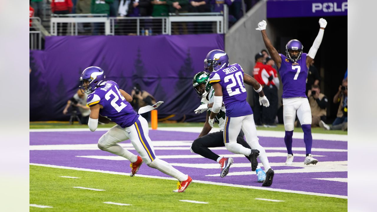 Most one-possession wins in a season: Vikings make history, set