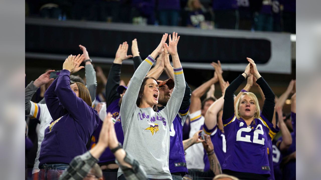 Minnesota Vikings - Skol Chant