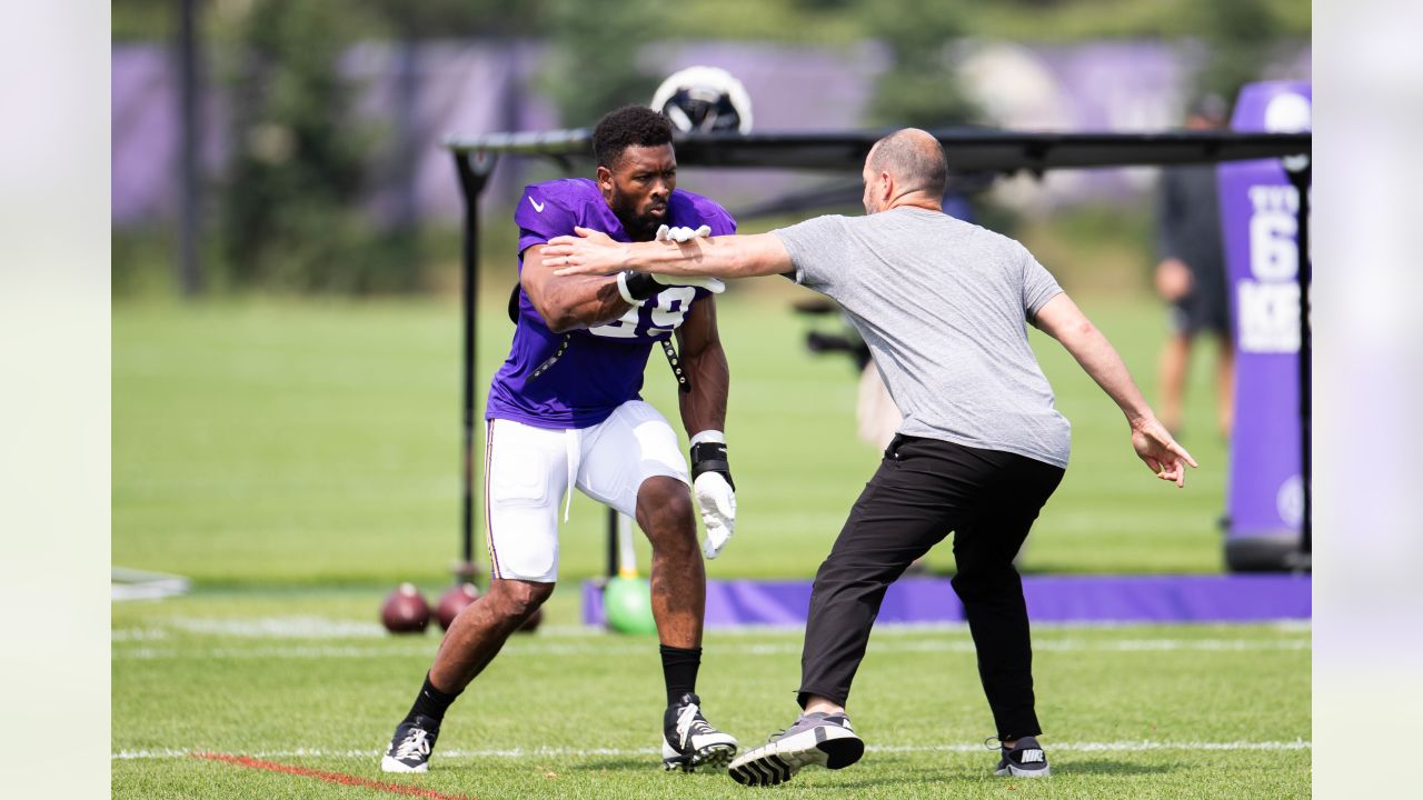 Vikings defense dictating tempo — plus everything else we've seen at  training camp - The Athletic