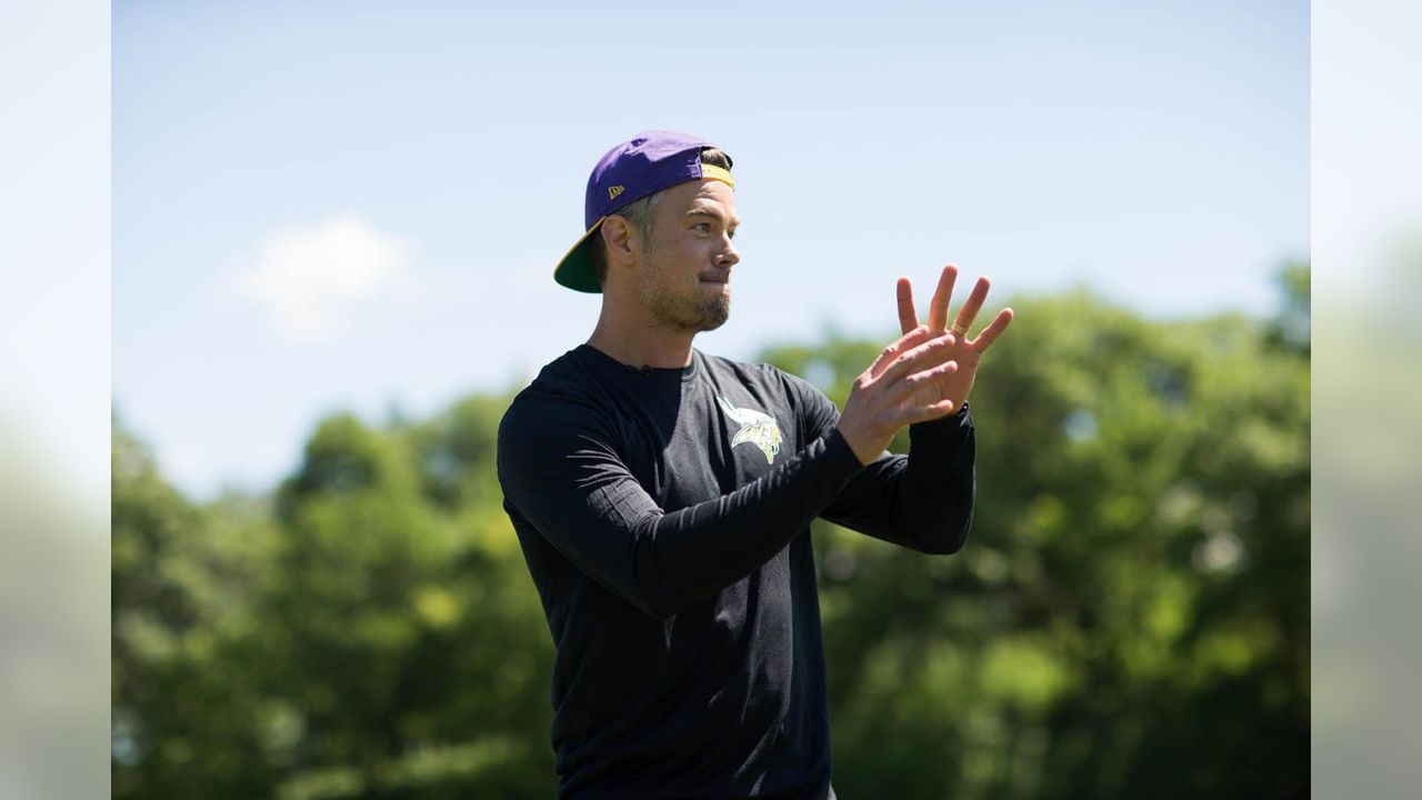 Josh Duhamel, NFL Community Stunned By Lions-Vikings Line