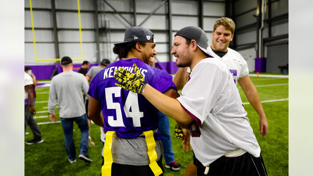 Eric Kendricks Named 2020 Sportsperson of the Year