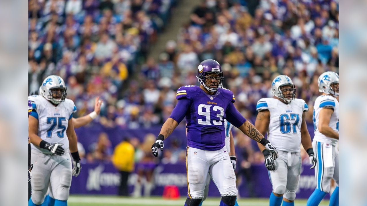 Live: Vikings lead Lions 16-9 in 4th quarter at U.S. Bank Stadium