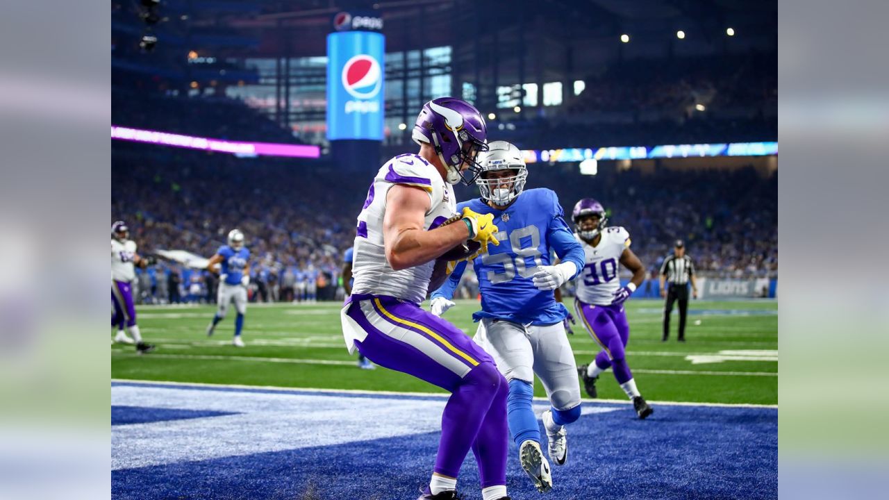 Vikings Take on the Lions on Thanksgiving Day