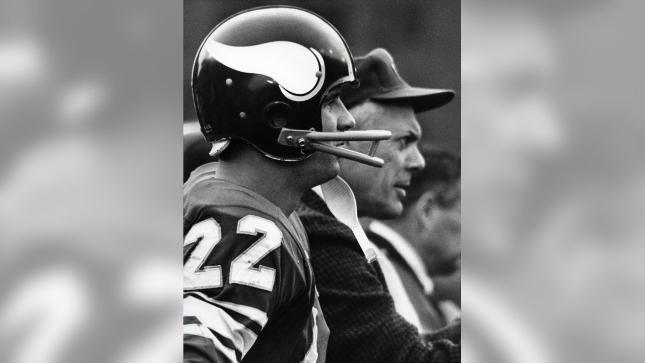 22 of 22: Vikings Legend Paul Krause