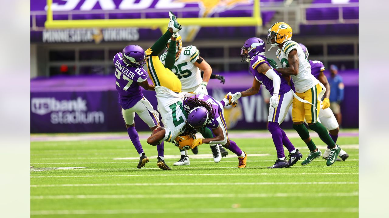 Photos: Packers trounce Vikings, 42-10