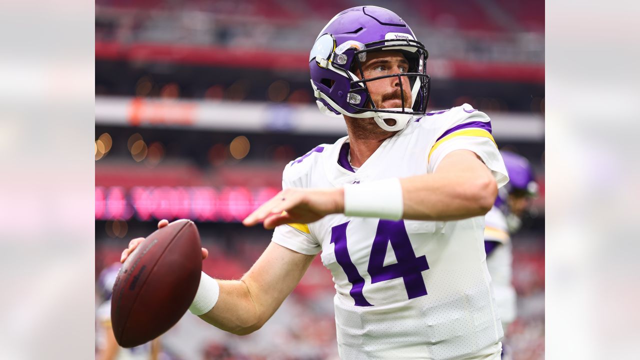 Minnesota Vikings' Sean Mannion has 'gut-wrenching' third career NFL start  with 37-10 loss to Green Bay Packers 