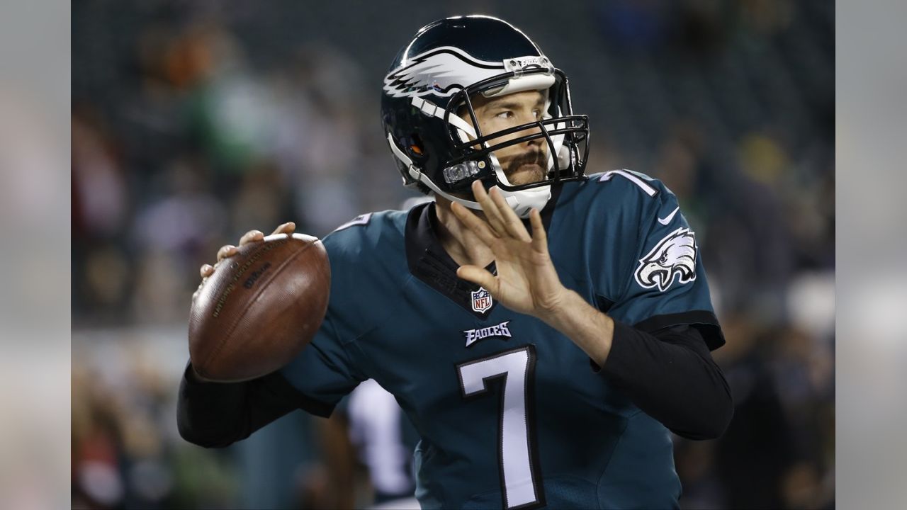 5 Things to Know About New Vikings QB Sam Bradford