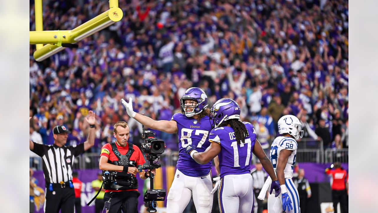 Indianapolis Colts vs. Minnesota Vikings . NFL Game. American Football  League match. Silhouette of professional player celebrate touch down.  Screen in Stock Photo - Alamy