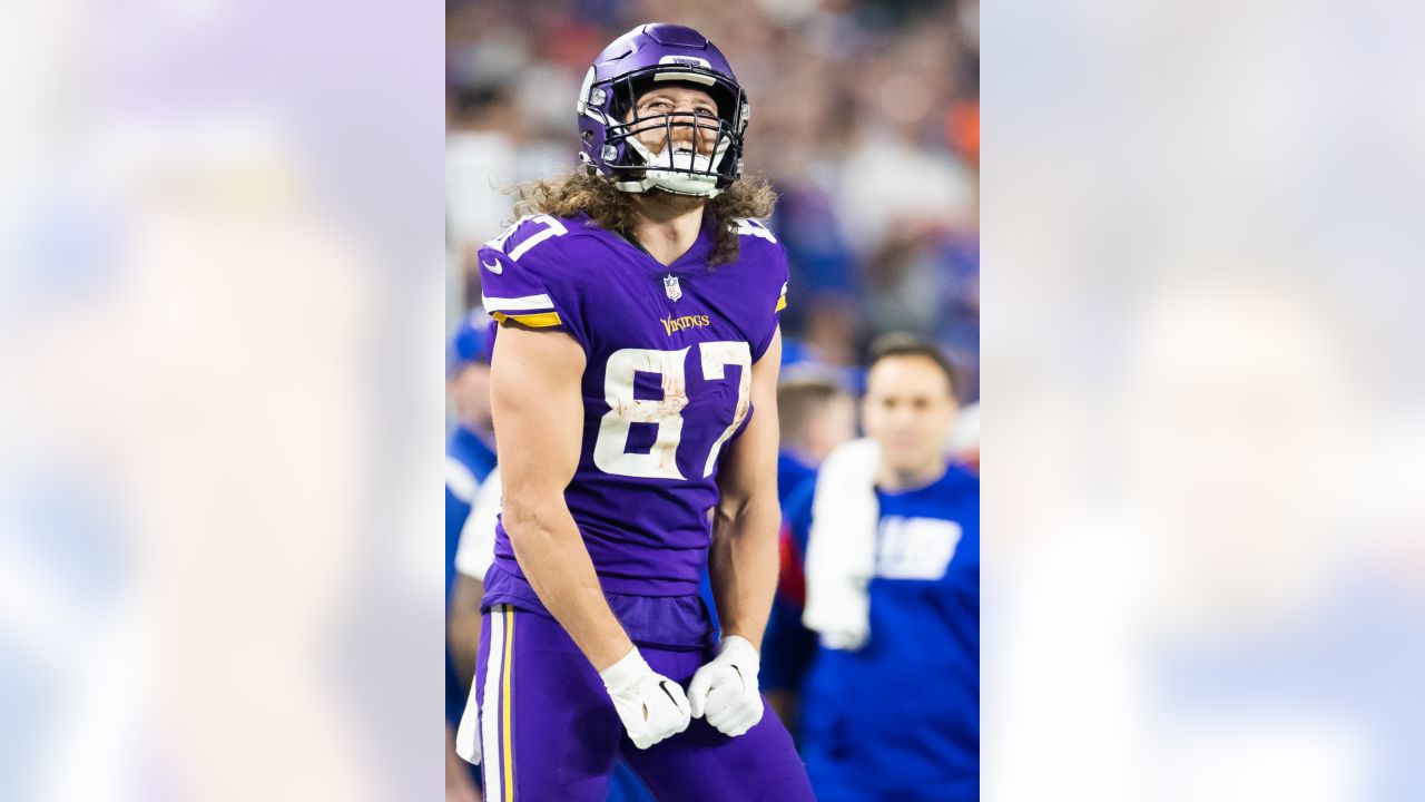 Vikings extend tight end T.J. Hockenson - CBS Minnesota