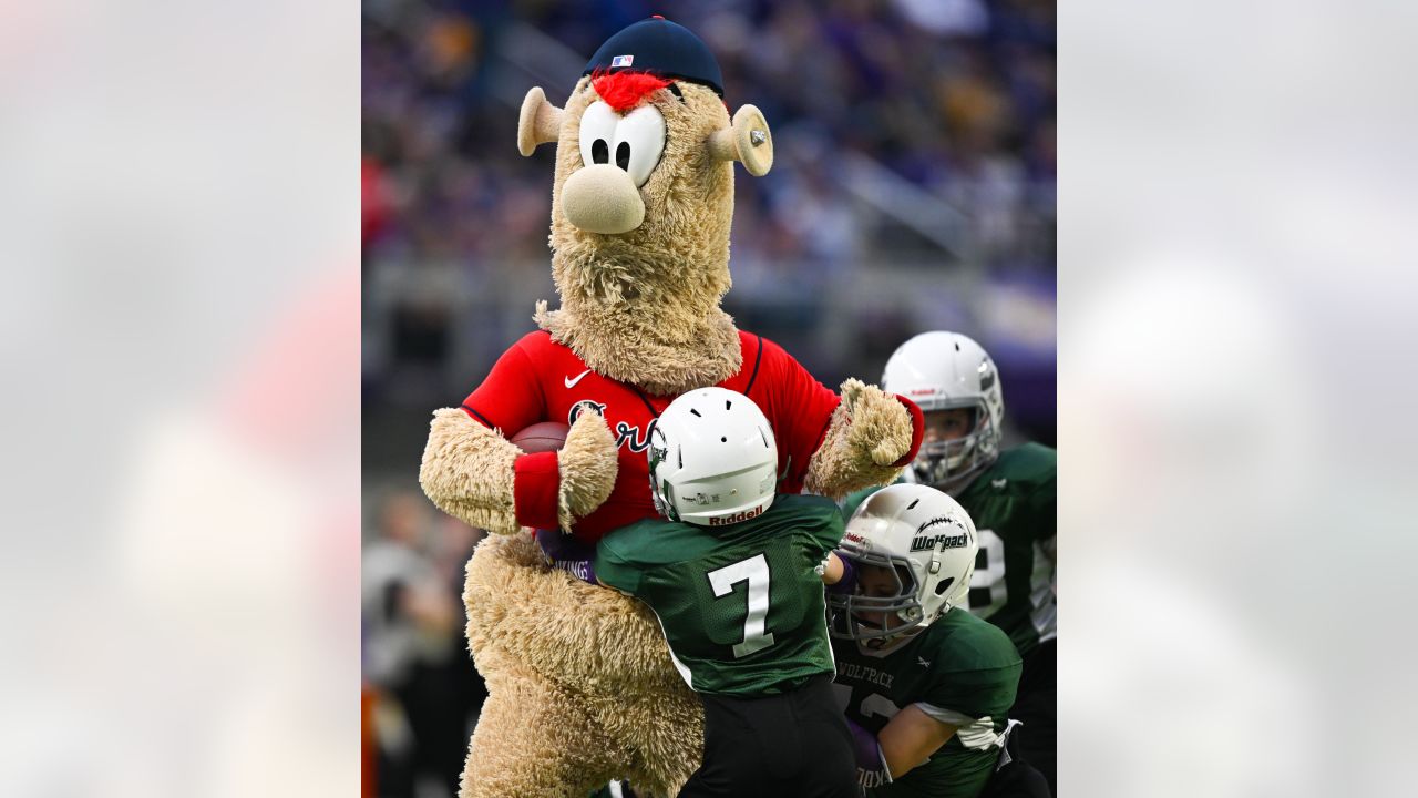 Atlanta Braves Mascot Blooper Mows Down Peewee Football Players