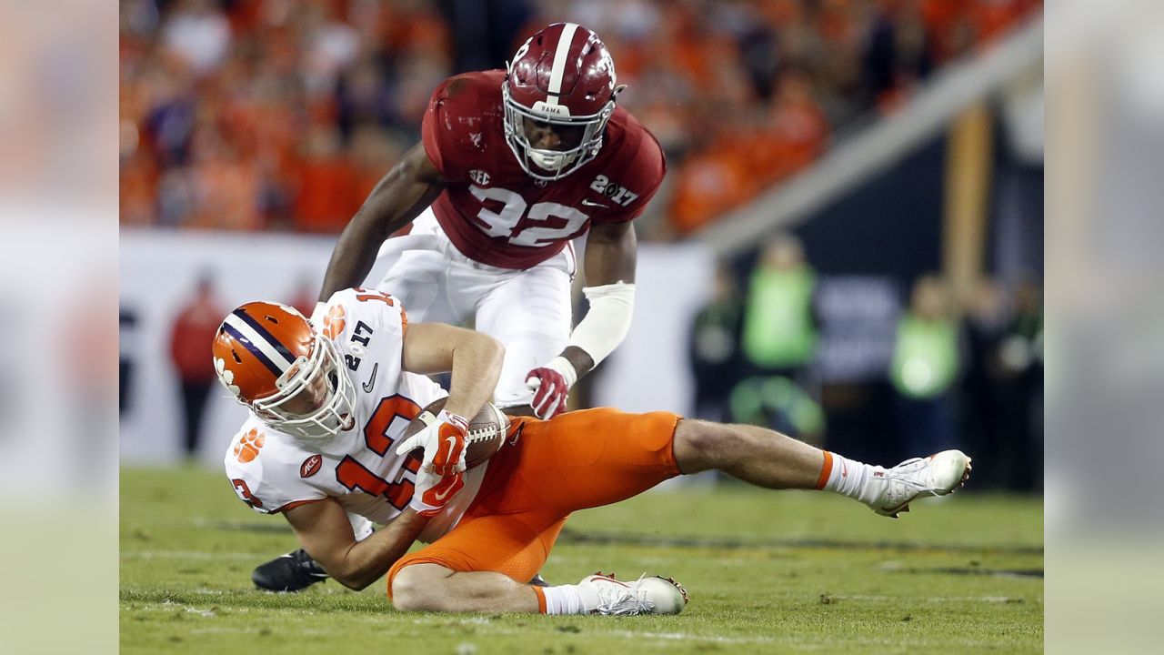 Alabama Football: Rashaan Evans is The Wolfman