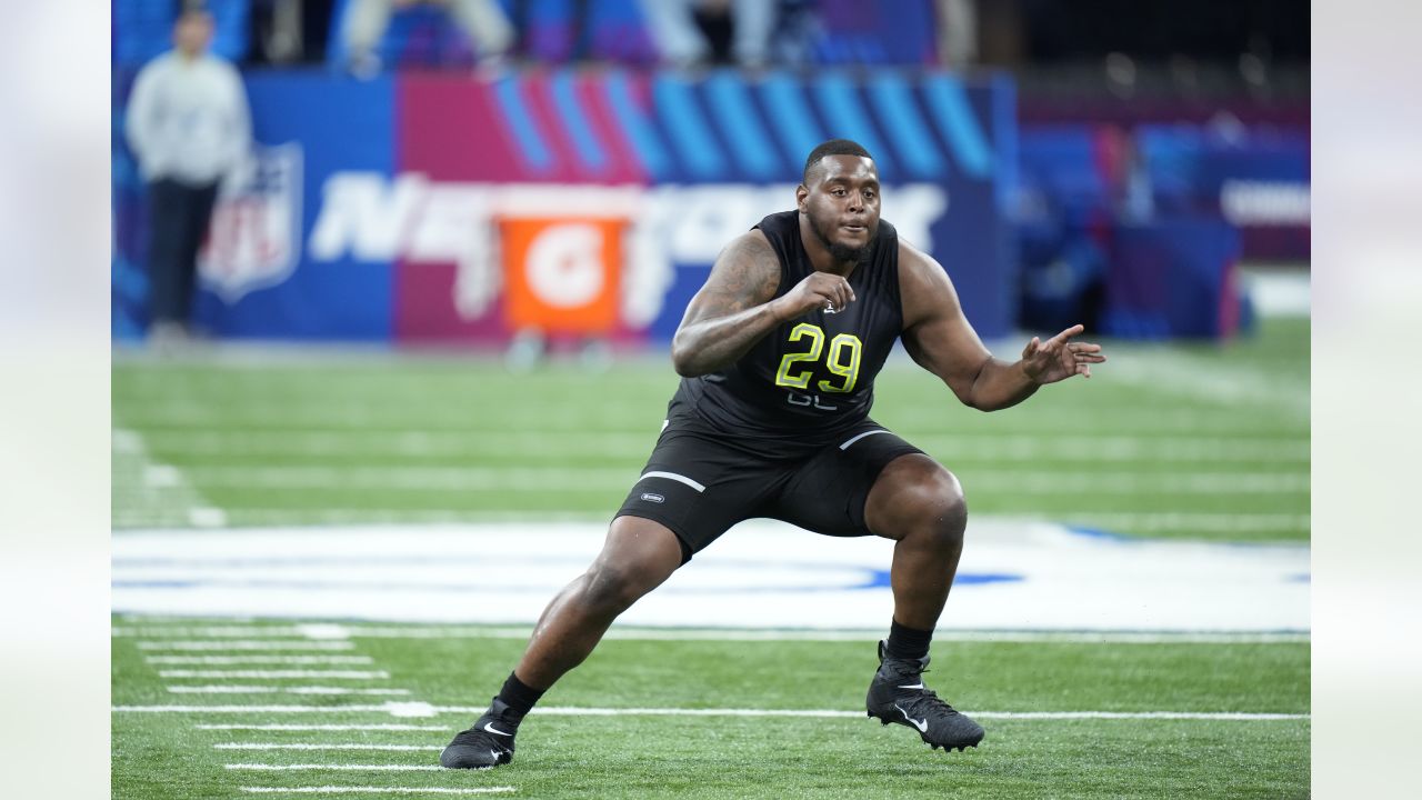 Minnesota Vikings offensive tackle Vederian Lowe leaves the field