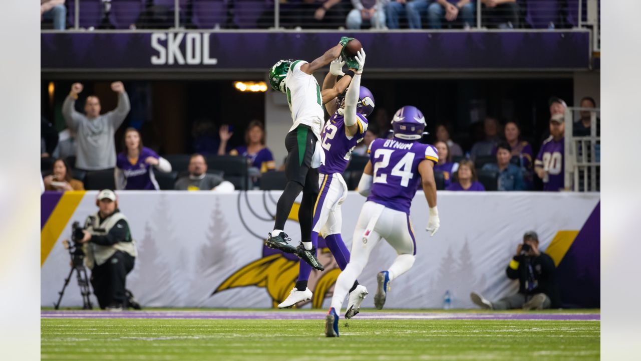 Vikings, Pro Bowl S Harrison Smith agree on contract restructure