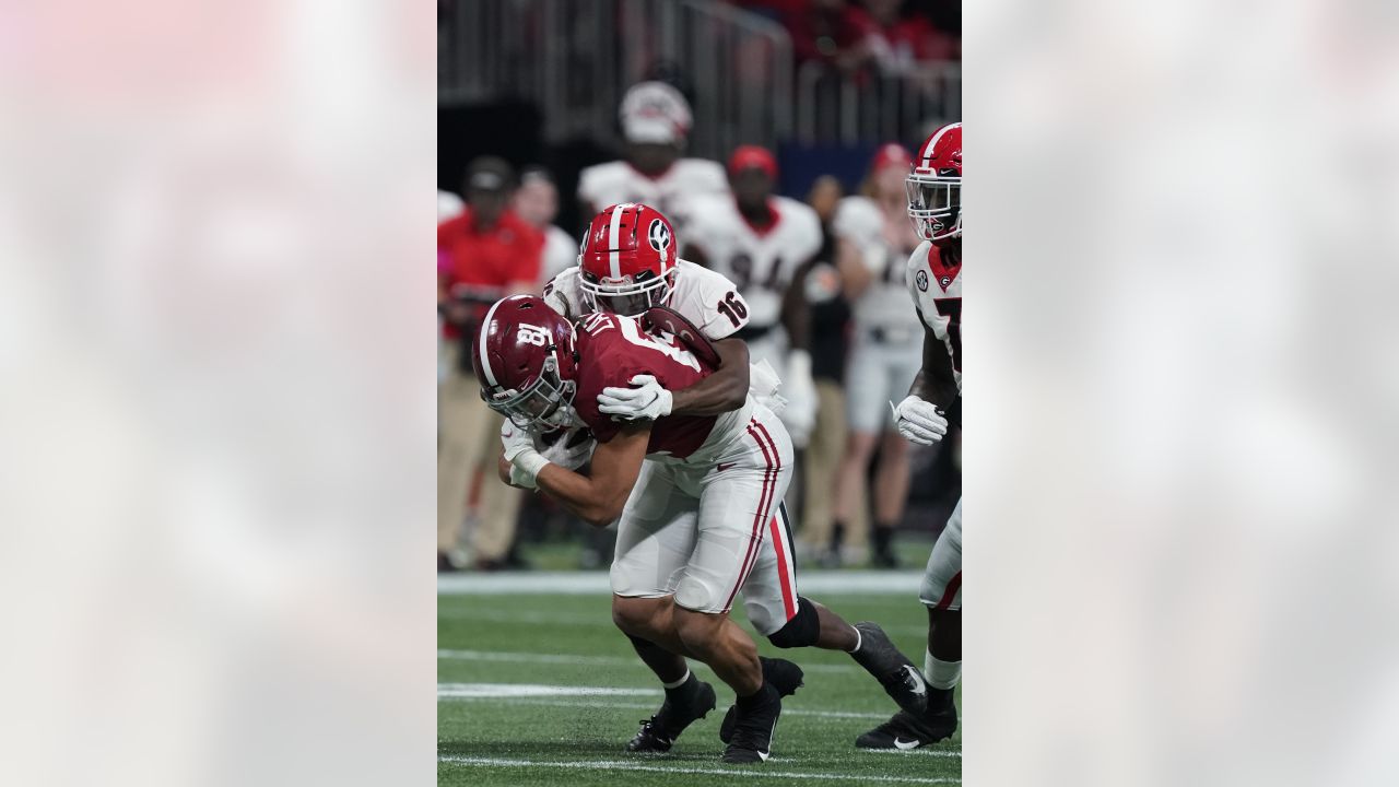 With the 32nd Pick in the 2022 NFL Draft, the Minnesota Vikings select  Safety Lewis Cine from The University of Georgia. 