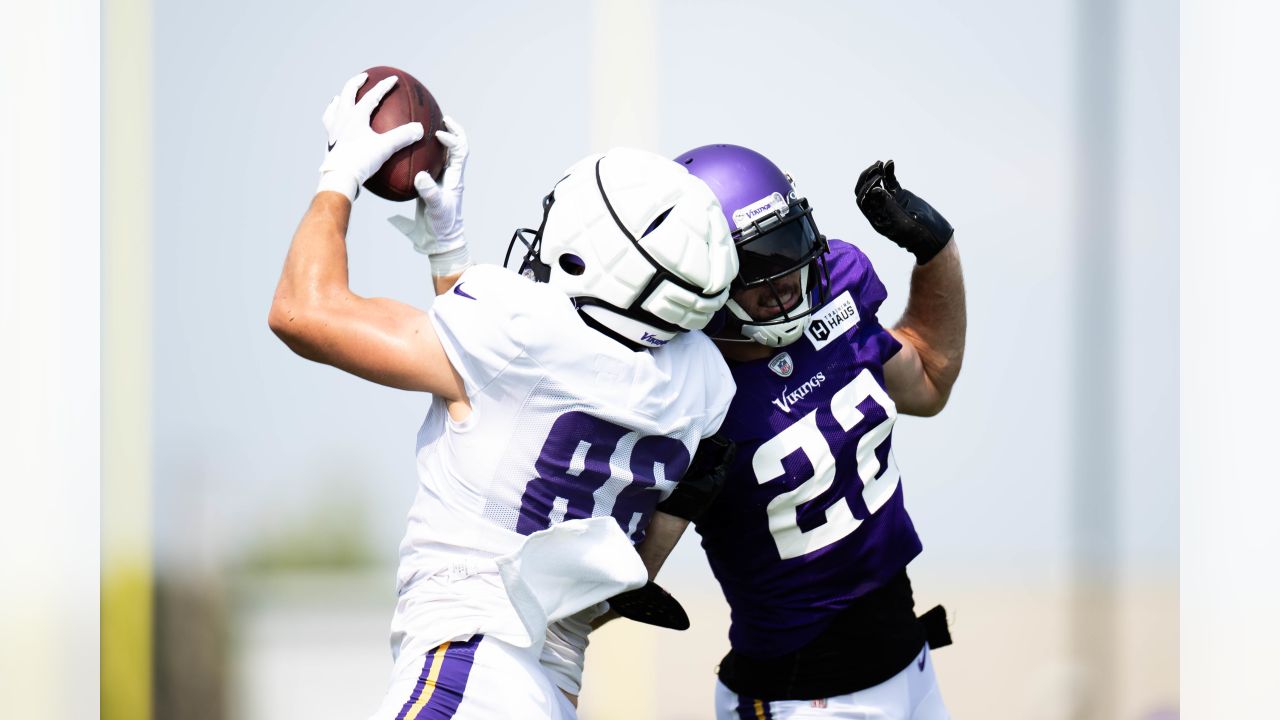 Vikings WRs struggling to make an impact on field