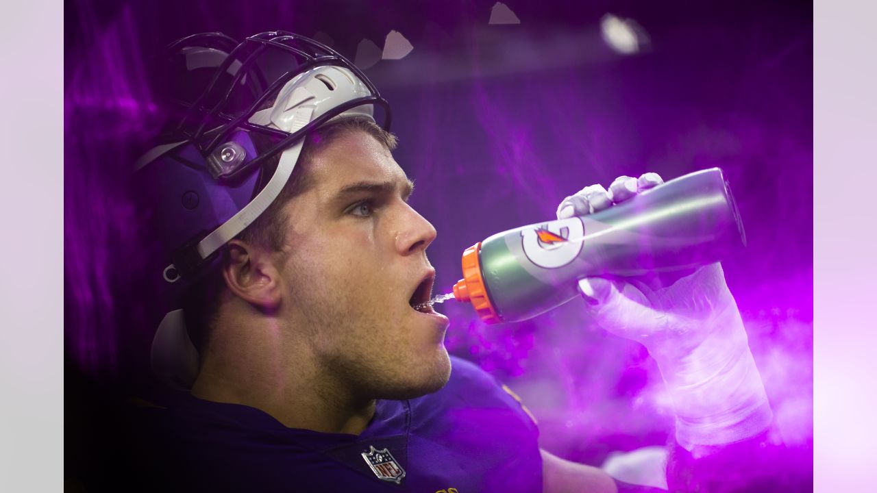 Vikings sign tackle Brian O'Neill to $92.5 million contract extension -  Sports Illustrated Minnesota Sports, News, Analysis, and More