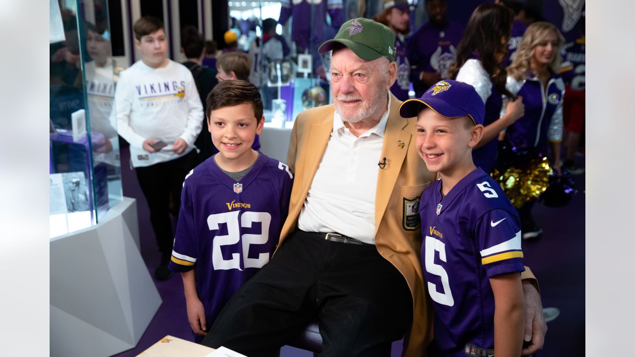 Tommy Kramer Transitions to Day-Maker for Vikings Fans